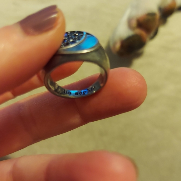 Lia Sophia Statement Ring Size 8 - Picture 5 of 5